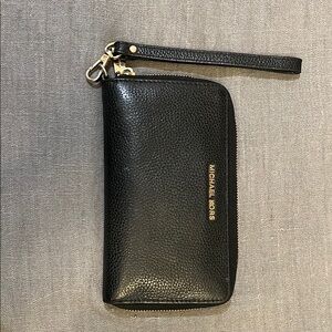 Michael Kors Black Wristlet Wallet